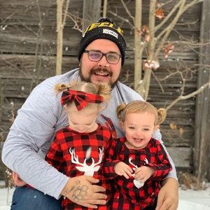 Meet your Posher, Adam